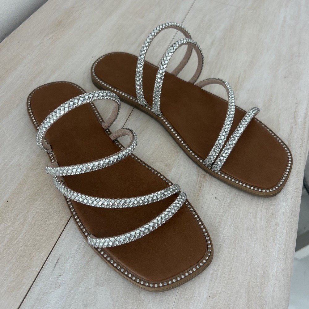 Women's SZ 11 Brown Flat Sandals Rhinestones Across Straps New‎ Without Box